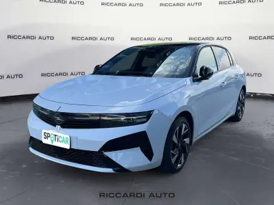 Nuova Opel Astra 136 CV (100 kW) 2026 Bianco Berlina