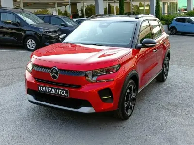 Nuova Citroën C3 PureTech 101 CV (74 kW) 2026 Rosso elixir tetto nero metallizzato SUV