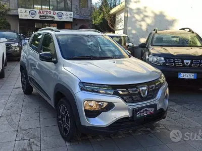 Usata Dacia Spring Comfort 33 kW (45 CV) 2021 Argento Utilitaria