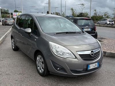 Occasion Opel Meriva 100 ch (73 kW) 2011 Gris Monospace