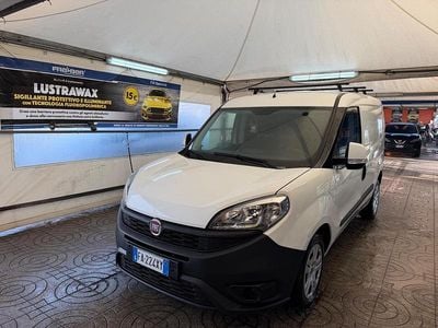 Usata Fiat Doblò 105 CV (77 kW) 2015 Bianco Monovolume