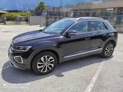 Usata VW T-Roc Edition 110 CV (80 kW) 2023 Nero SUV