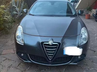 Usata Alfa Romeo Giulietta 105 CV (77 kW) 2011 Grigio Utilitaria