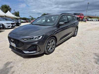 Usata Ford Focus ST-Line X 155 CV (114 kW) 2023 Grigio Station wagon