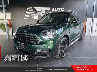 Usata Mini Cooper D Countryman Business 150 CV (110 kW) 2017 Verde SUV