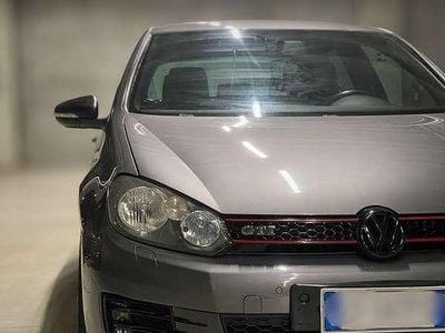 Usata VW Golf VI GTI 211 CV (155 kW) 2010 Grigio Utilitaria