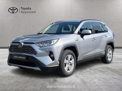 Usata Toyota RAV4 Hybrid Active 218 CV (160 kW) 2021 Grigio SUV