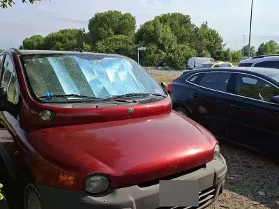 Usata Fiat Multipla 103 CV (75 kW) 1999 Rosso Monovolume