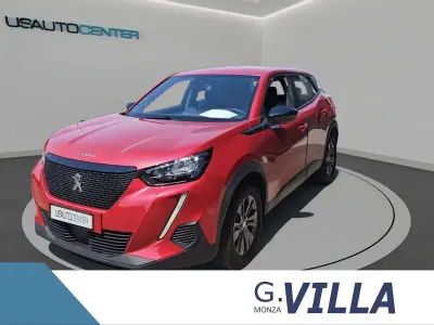 Usata Peugeot 2008 Active 102 CV (75 kW) 2023 Rosso SUV