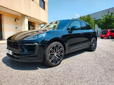 Usata Porsche Macan 381 CV (280 kW) 2023 Nero SUV