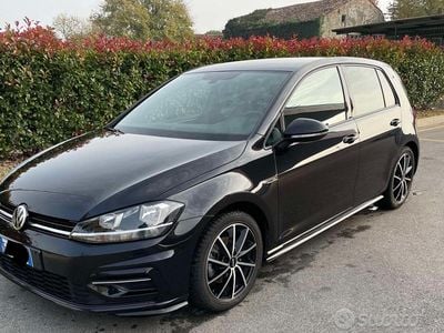 Nero Usata 2019 VW Golf R-line Berlina | 18.000 € (Buon prezzo)