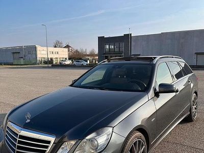 Usata Mercedes E250 Avantgarde 2011 Grigio Berlina