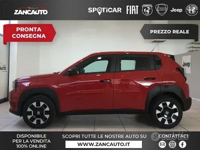 Nuova Fiat Grande Panda Icon 101 CV (74 kW) 2026 Rosso Utilitaria