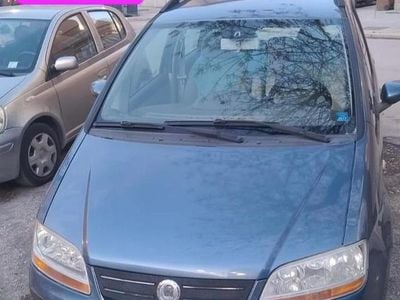 Usata Fiat Idea 95 CV (69 kW) 2004 Blu Monovolume