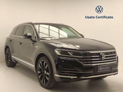 Usata VW Touareg Elegance 381 CV (280 kW) 2022 Nero SUV