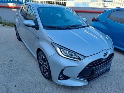 Usata Toyota Yaris Hybrid Trend 116 CV (85 kW) 2021 Grigio Berlina