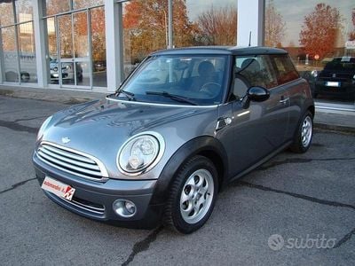 Usata Mini ONE 75 CV (55 kW) 2009 Grigio Utilitaria