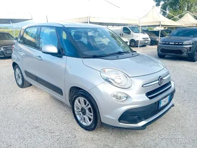 Używany Fiat 500L Lounge 95 KM (69 kW) 2020 Szary Minivan