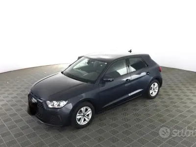 Usata Audi A1 Admired 110 CV (80 kW) 2023 Grigio SUV