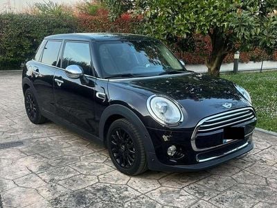 Usata Mini Cooper 136 CV (100 kW) 2016 Nero Utilitaria