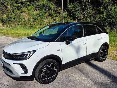 Usata Opel Crossland Elegance 110 CV (80 kW) 2023 Bianco SUV