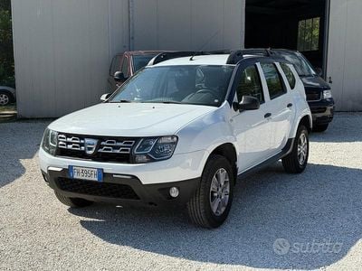 Usata Dacia Duster 115 CV (84 kW) 2017 Bianco SUV