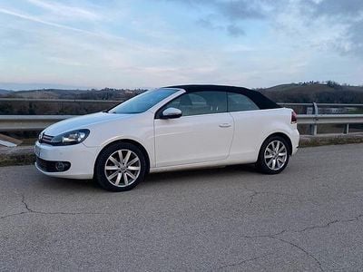 Usata VW Golf Cabriolet 110 CV (80 kW) 2011 Bianco Cabrio