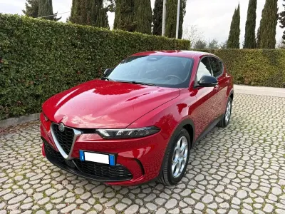 Usata Alfa Romeo Tonale Super 130 CV (95 kW) 2023 Rosso SUV