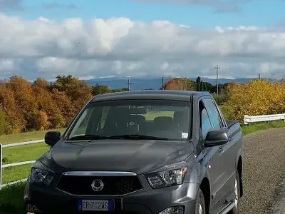 Usata SsangYong Actyon 141 CV (103 kW) 2013 Grigio Pick-up