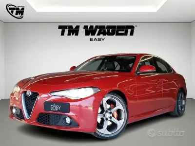Usata Alfa Romeo Giulia Super 180 CV (132 kW) 2016 Rosso Berlina
