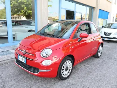 Usata Fiat 500 Dolcevita 69 CV (50 kW) 2022 Rosso Berlina