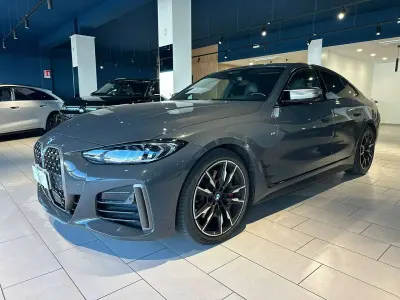 Usata BMW M440 M Sport 374 CV (275 kW) 2022 Grigio Berlina