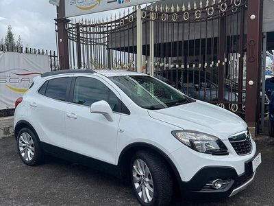 Usata Opel Mokka Cosmo 136 CV (100 kW) 2016 Bianco SUV