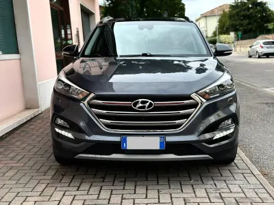 Usata Hyundai Tucson 141 CV (103 kW) 2017 Grigio SUV