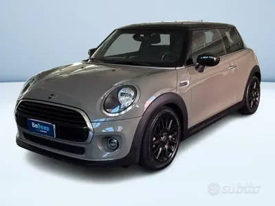 Usata Mini Cooper 136 CV (100 kW) 2019 Verde metallizzato Utilitaria