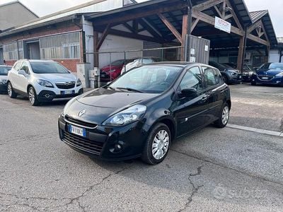 Usata Renault Clio IV Dynamique 75 CV (55 kW) 2012 Nero Berlina