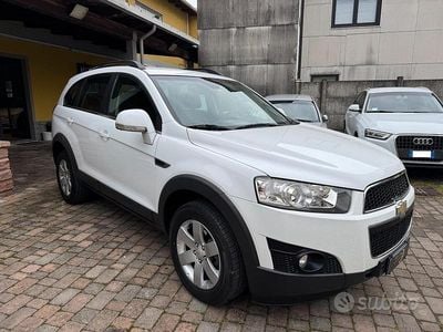 Usata Chevrolet Captiva LT 163 CV (119 kW) 2011 Bianco SUV