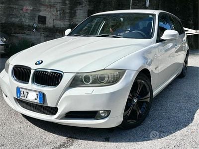 Usata BMW 320 183 CV (134 kW) 2010 Bianco Station wagon
