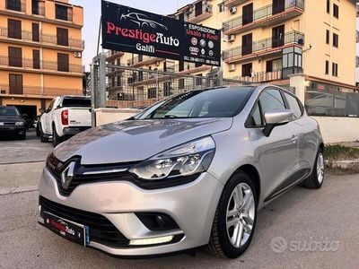 Usata Renault Clio IV Intens 90 CV (66 kW) 2018 Grigio Berlina