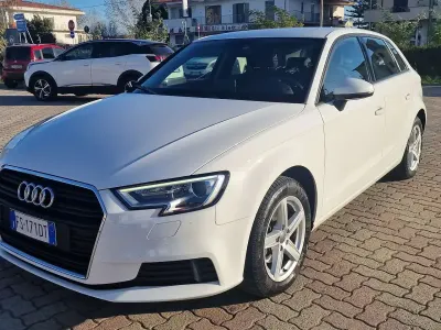 Usata Audi A3 Ambiente 150 CV (110 kW) 2018 Bianco Berlina