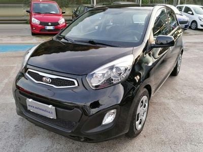 Usata Kia Picanto 70 CV (51 kW) 2015 Nero Utilitaria