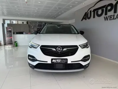 Usata Opel Grandland X S 131 CV (96 kW) 2019 Bianco SUV
