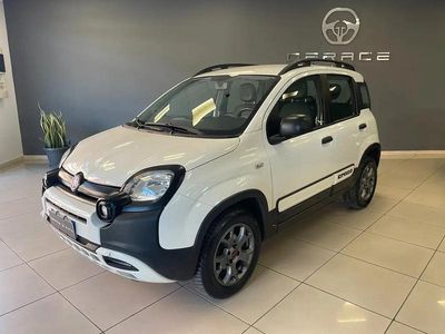 Begagnad Fiat Panda Cross Cross 95 HK (69 kW) 2017 Vit Halvkombi