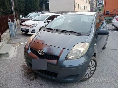 Usata Toyota Yaris 69 CV (50 kW) 2009 Utilitaria