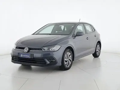 Begagnad VW Polo Life 95 HK (69 kW) 2024 Grå Halvkombi