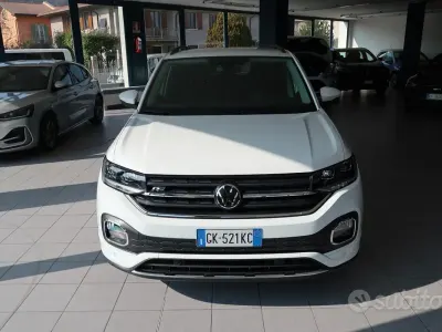 Usata VW T-Cross R-line 110 CV (80 kW) 2022 Bianco SUV
