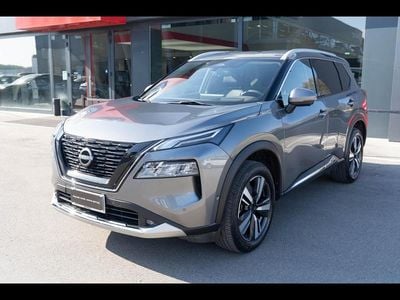 Usata Nissan X-Trail Tekna 213 CV (156 kW) 2023 Dark metal grey SUV