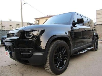 Usata Land Rover Defender HSE Dynamic 200 CV (147 kW) 2023 Nero metallizzato SUV