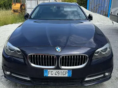 Usata BMW 520 190 CV (139 kW) 2016 Blu/azzurro Station wagon