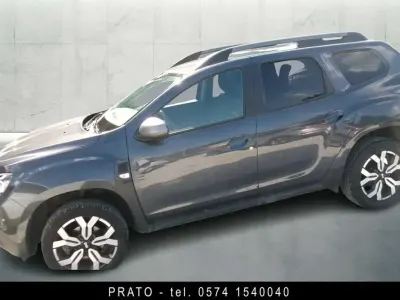 Usata Dacia Duster Journey 101 CV (74 kW) 2023 Grigio SUV